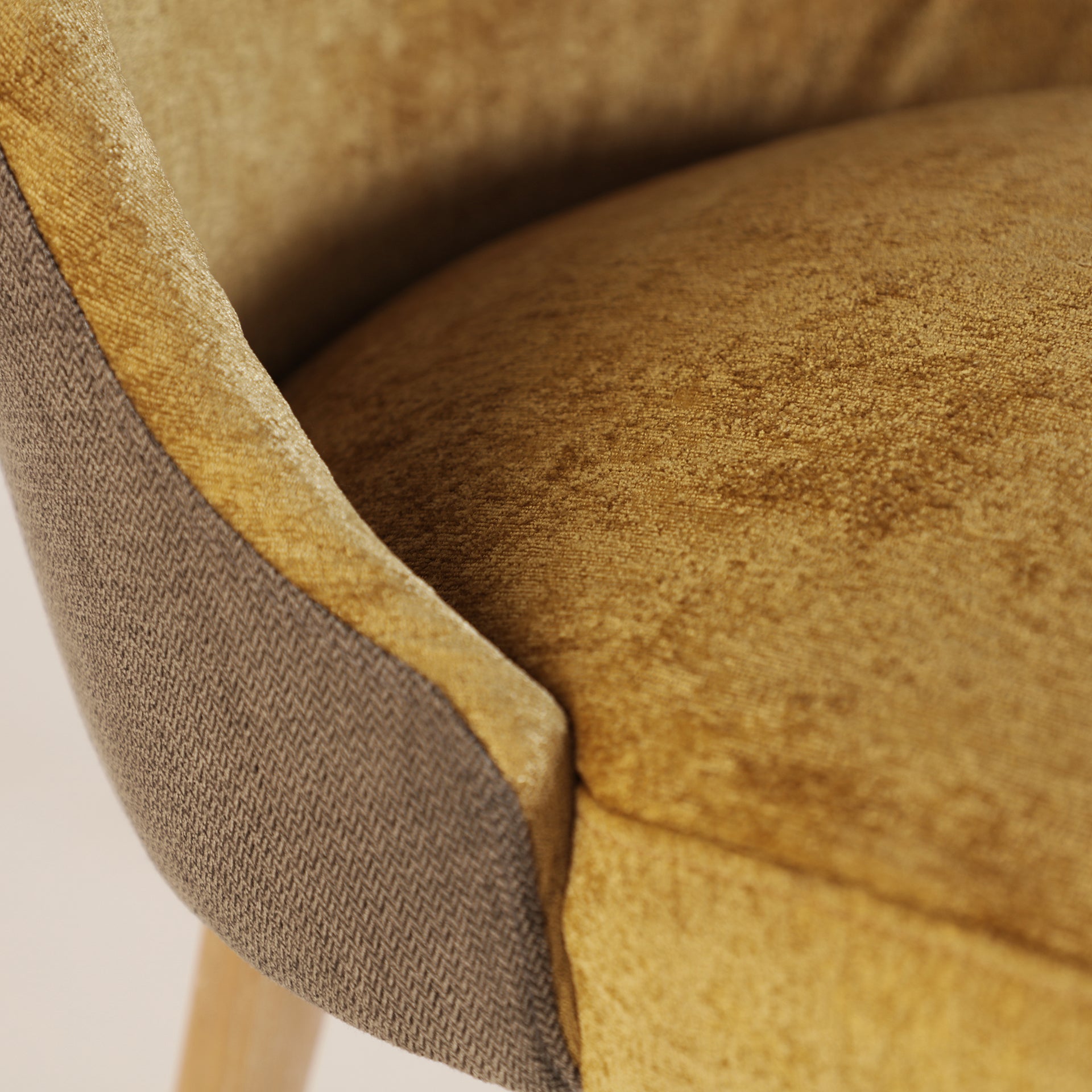 LAGE CHAIR